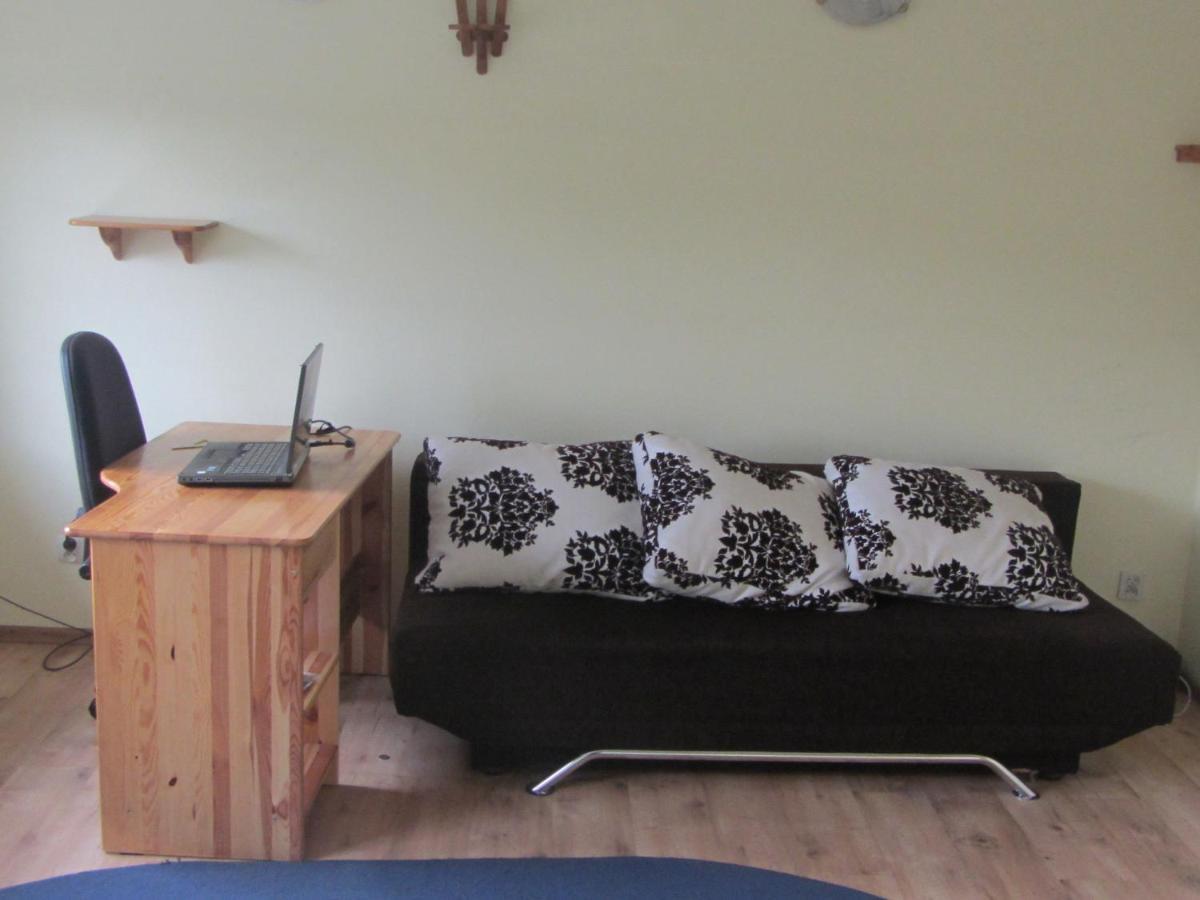 Spacious Holiday Home In Stara Kamienica With Pond Exterior photo